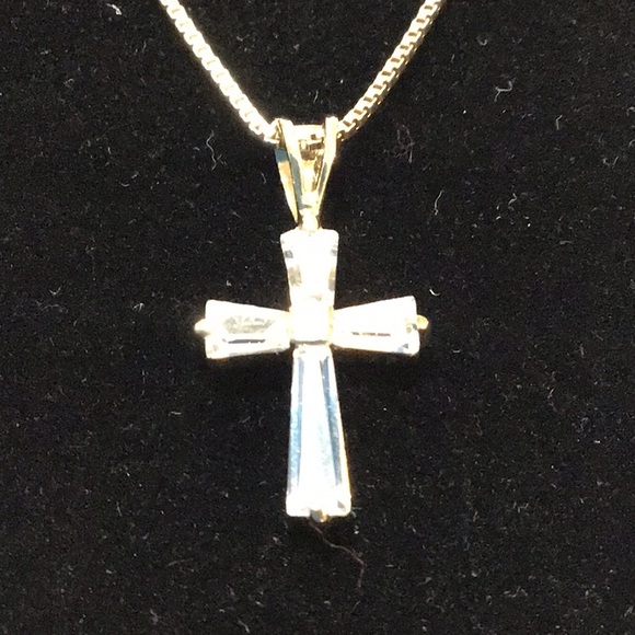 Sterling cross necklace with Cubic Zirconia insets. - Picture 4 of 8